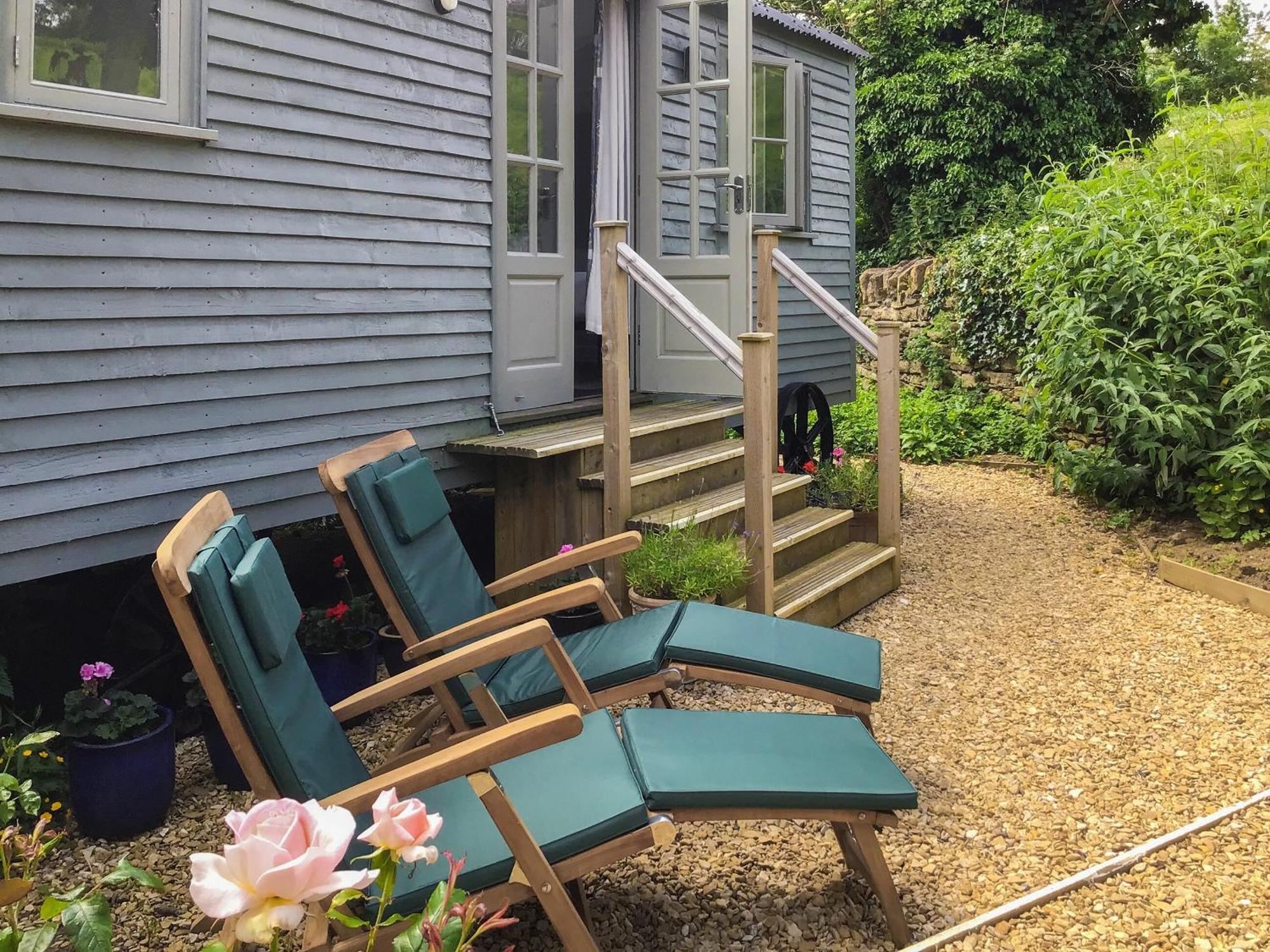 Fig Tree Shepherds Hut Holiday home *